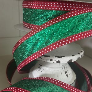 Emerald Green Glitter Ribbon with Red Polka Dot Trim – Christmas Wired Ribbon – 1.5” x 10 Yards – Holiday Wreath Bow & Gift Wrapping Ribbo