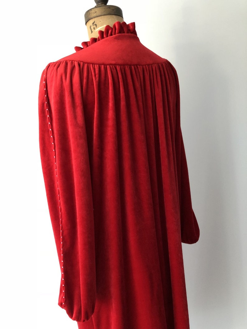 New Zealand Vintage D Winter Gown Velvet Dressing Gown 1970s Royal Red Velour Robe New Zealand NZ Made Regina Vintage Dressing Gown