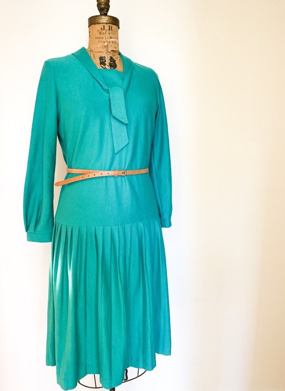 Green Vintage Dress, Vintage 1970s Dress, New Zea… - image 2