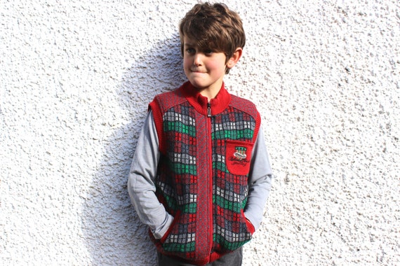 80s Boys Vest, Classic Acrylic Wool Vest, Vintage… - image 4