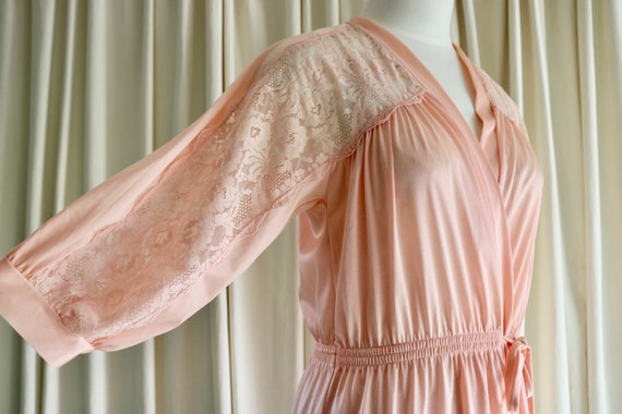 Peachy Pink Lace Robe, Small Robe, New Zealand Vi… - image 1