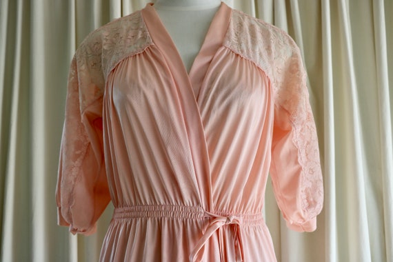 Peachy Pink Lace Robe, Small Robe, New Zealand Vi… - image 4