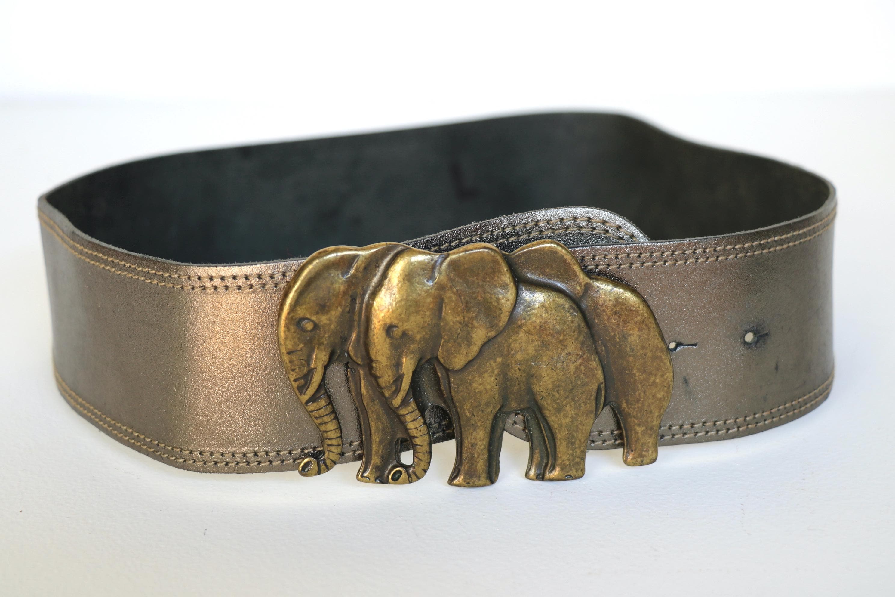 Elephant Brass Buckle + Medium Metallic Leather Belt, Medium  display picture 1