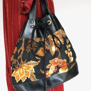 Retro 70s Vinyl + Fabric  Handbag, 70s Tote Handbag, Floral, Lazy Day NZ Vintage*