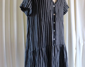 ROBE NOIRE NEUVE Talia Benson taille unique (sm3) EUR 15,00 - FR