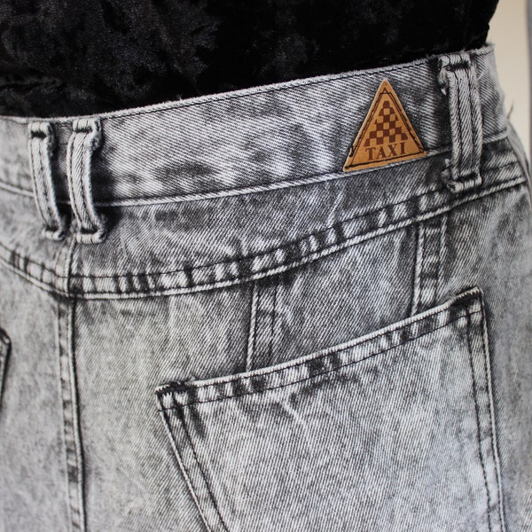 Vintage 80s Taxi Acid Wash High Waisted Denim Skirt, Size 8-10 NZ/Aus, 80s Denim Skirt,  28" Waist, Blue Denim, New Zealand, Size Small*