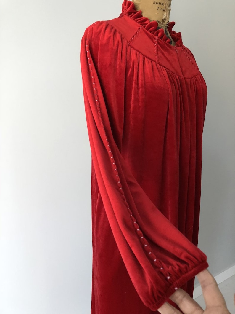 New Zealand Vintage D Winter Gown Velvet Dressing Gown 1970s Royal Red Velour Robe New Zealand NZ Made Regina Vintage Dressing Gown