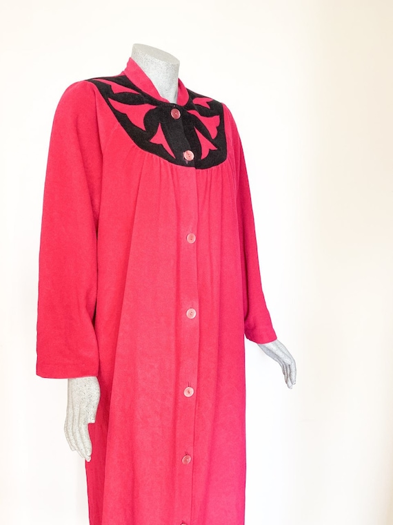 Vanity Fair Cerise 80s Velour Robe, 1970s Dressin… - image 1