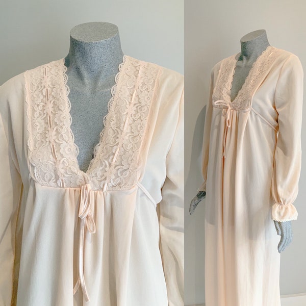 Peach Sorbet Winter Night Dress, Vintage Nightgown, Womens Vintage, 40" Bust, Size Medium, Night Gown, Sleepwear, Lace Nightdress, D