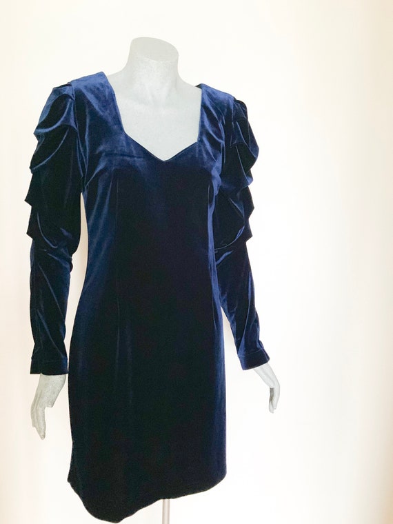 vintage blue velvet dress