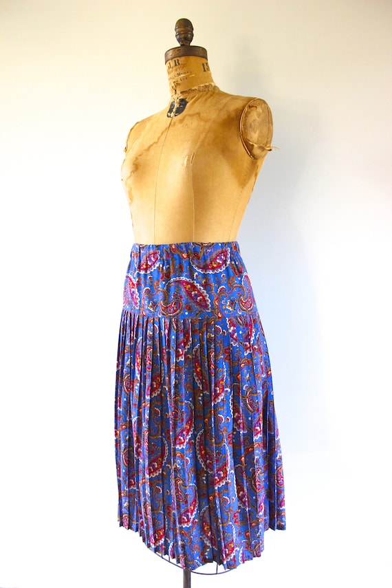 Stevie Paisley Print 70s Vintage Skirt, Size Med,… - image 2