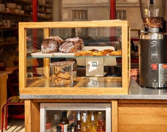 Compact Oak and Glass Display Cabinet – Handmade Countertop Display for Bakery, Café, Cakes, Deli, Jewellery and Collectibles