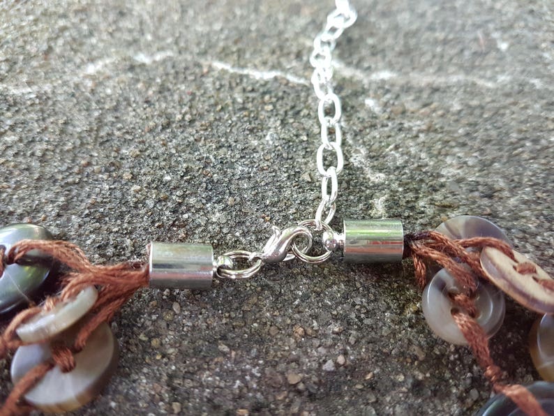 Brown and Pearl buttons necklace turquoise