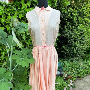 Vintage 1950’s Pale Pink Nylon Sleeveless Day Dress