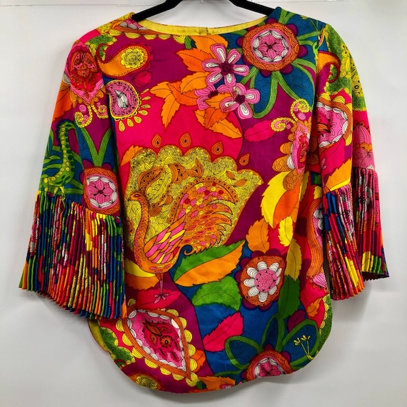 Vintage 1960’s Bright Psychedelic Print Blouse
