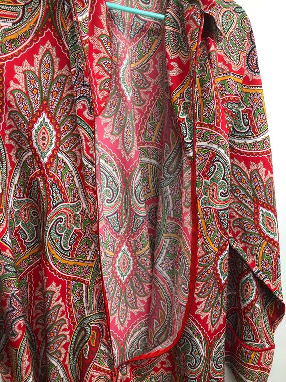 Vintage 1960’s Mary McFadden Paisley Coverup/ Hou… - image 3