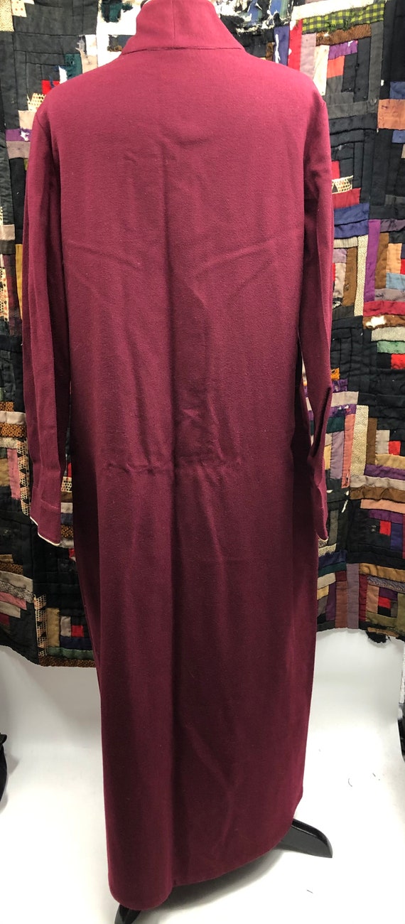 Vintage 1940’s Burgundy Wool Robe with Decorative… - image 3