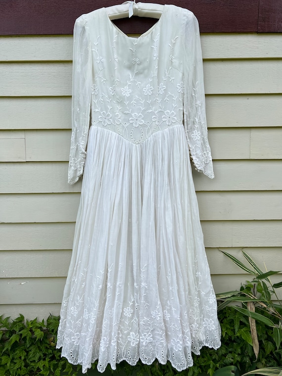 Vintage Boheme 1960’s Wedding Dress - image 2