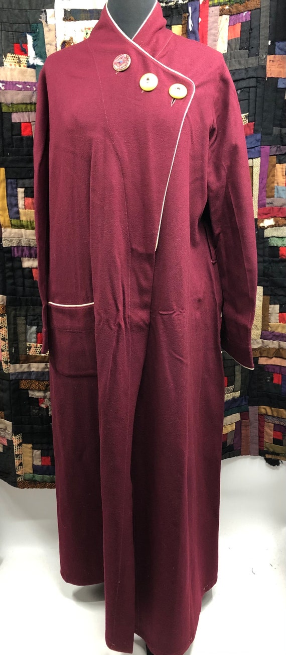 Vintage 1940’s Burgundy Wool Robe with Decorative… - image 2