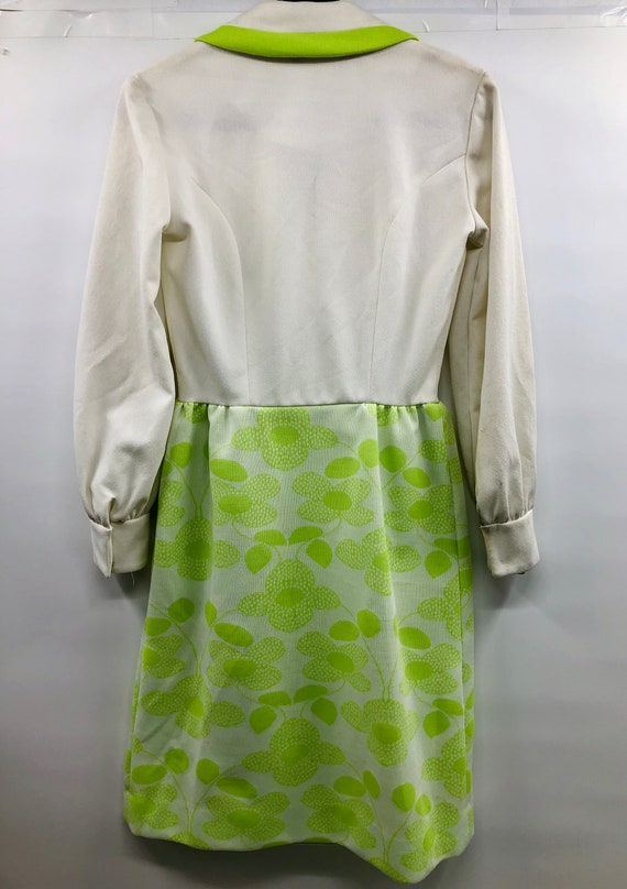 Vintage 1960’s Polyester Dress with Lime Green Da… - image 5