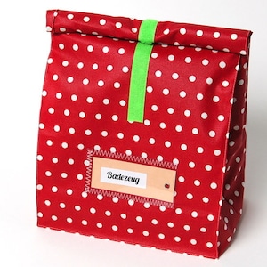 Lunchbag groß, kulturbeutel, badetasche rot- grün mit kleinen pünktchen, wasserabweisend