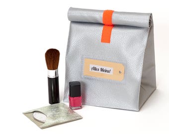 Lunchbag/Silver/Metallic/leatherette/culture bag/make-up pouch/Lunchbags/with lining