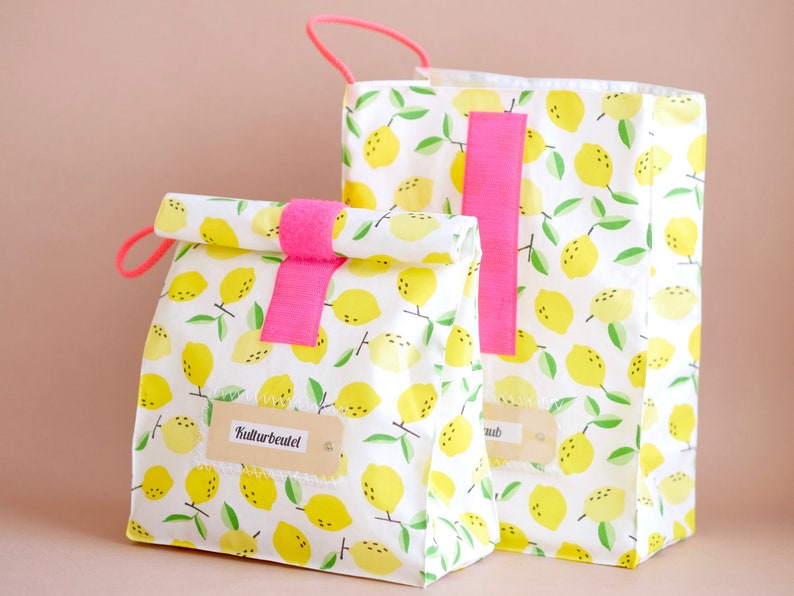 Large lunch bag, breakfast bag, toiletry bag, yellow lemons, coated, water-repellent image 1