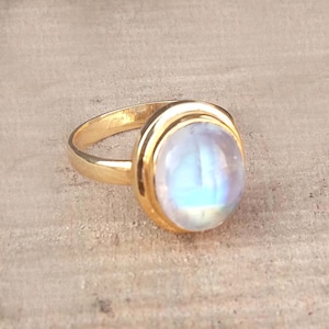 Natural 14k Yellow Gold Ring, Natural Rainbow Moonstone Ring, Handmade Ring, Blue Fire Gemstone Ring, Birthstone Ring, Oval Cabochon Ring