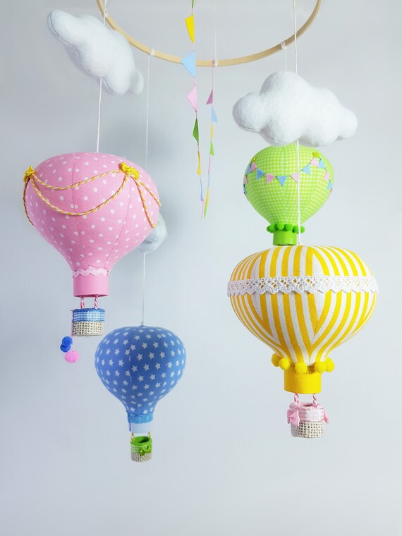 Minicuna para bebé azul, rosa o gris VOLARE osito con globos y
