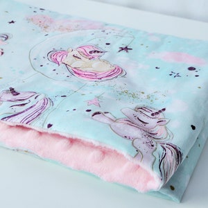 Copertina per neonati in Minky con unicorno, decorazione da cameretta per bambini in stile fiabesco, cotone dorato