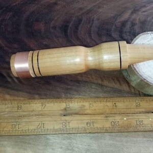 Handgjort svart Locust-hylsmejselhandtag – Valkyrie träverktyg