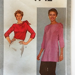 Simplicity 9742 Shoulder Tie Pullover Top Or Tunic, Boat Neckline Misses 14 Bust 36 Uncut Sewing Pattern