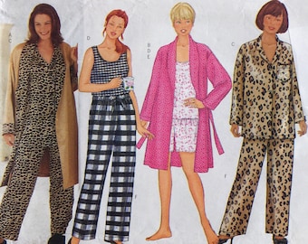 Butterick 6890 Pijamas Robe Belt Top Shorts Lounge Pants Mujer 16W 18W 20W Patrón de costura sin cortar