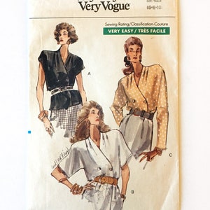 Vogue 7537 Double Breasted V Neck Blouse Pleats Misses 6 8 10 Uncut Sewing Pattern