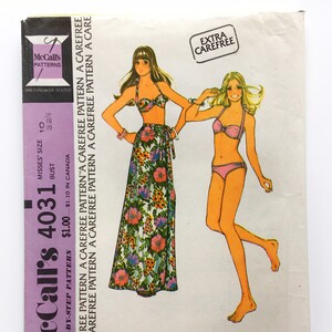 McCall&#39;s 4031 bikini en wrap zwemrok mist 10 buste 32 ongesneden vintage jaren 1970 naaipatroon