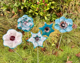 XL glass flower stainless steel rod glass blossom large flower unique handmade Murano glass Murano bouquet glass garden stake turquoise white pink