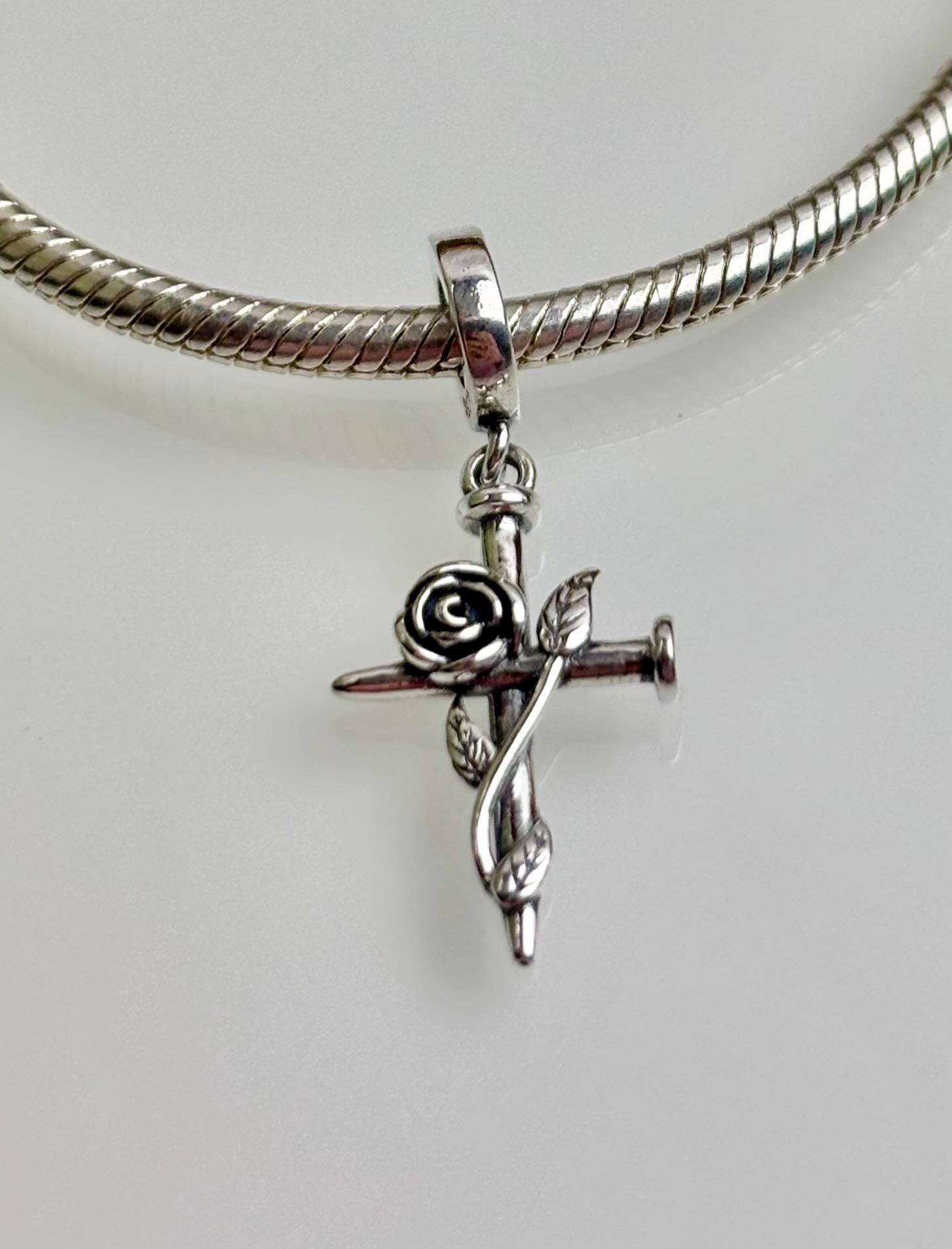 Rosen Kreuz string chain necklace ずっと真夜中でいいのに。 rosen