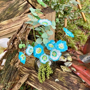 Glass flower stainless steel rod glass blossom large flower unique handmade Murano glass Murano bouquet glass garden stake turquoise green white