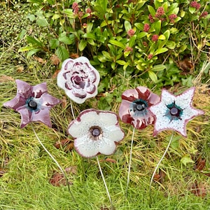 XL glass flower stainless steel rod glass blossom large flower unique handmade Murano glass flower glass garden plug lilac white pink turquoise