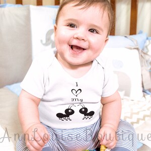 I love my 2 Aunts Ants onesie, Baby shirt with bugs, baby bodysuit, unisex, love, Auntie love, I love my moms sisters  baby boy/girl onesie