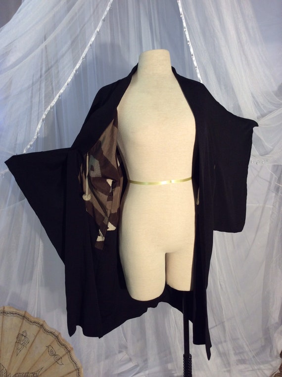 Vintage crepe and silk black and reversible print