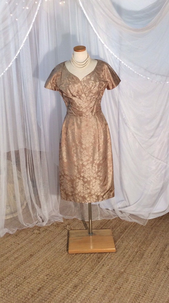 Vintage 1960's taupe brocade sheath, wiggle dress… - image 9