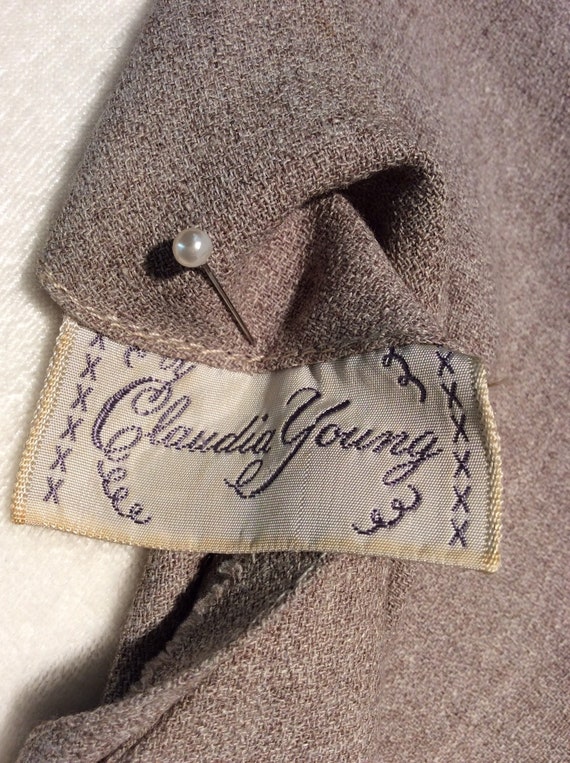 Vintage 1940’s Claudia Young oatmeal, soft, linen… - image 10