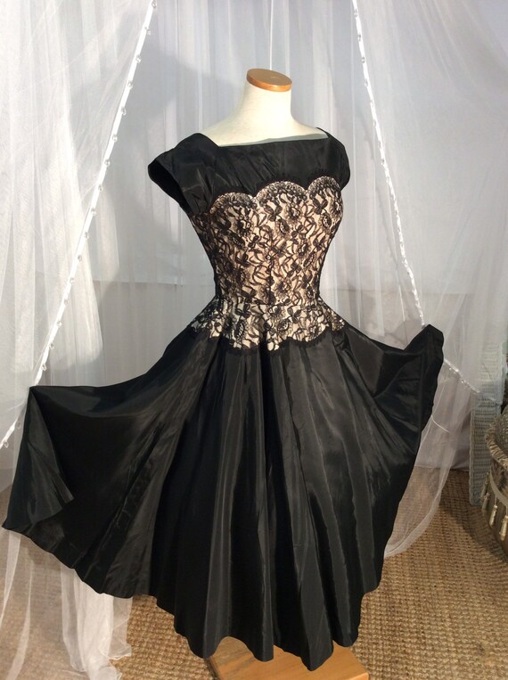 Vintage 1950’s Rembrandt label black taffeta and … - image 5