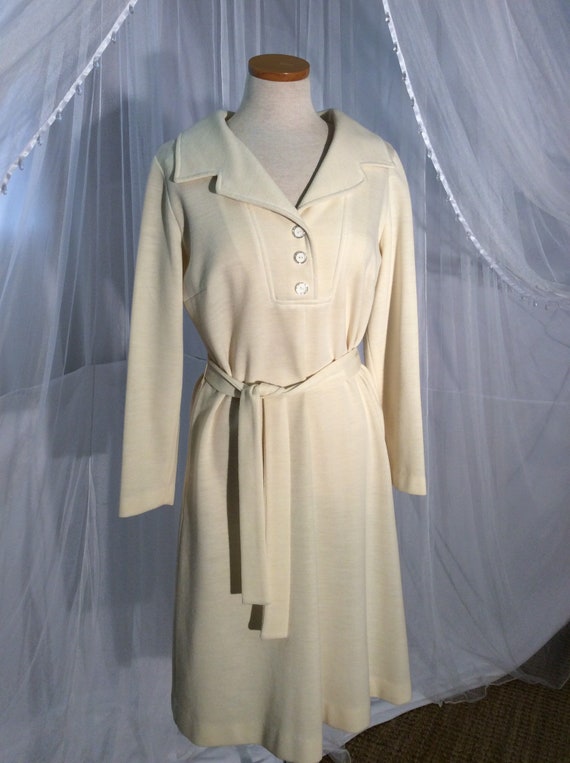 Vintage 70’s ivory knit dress with long sleeves a… - image 5