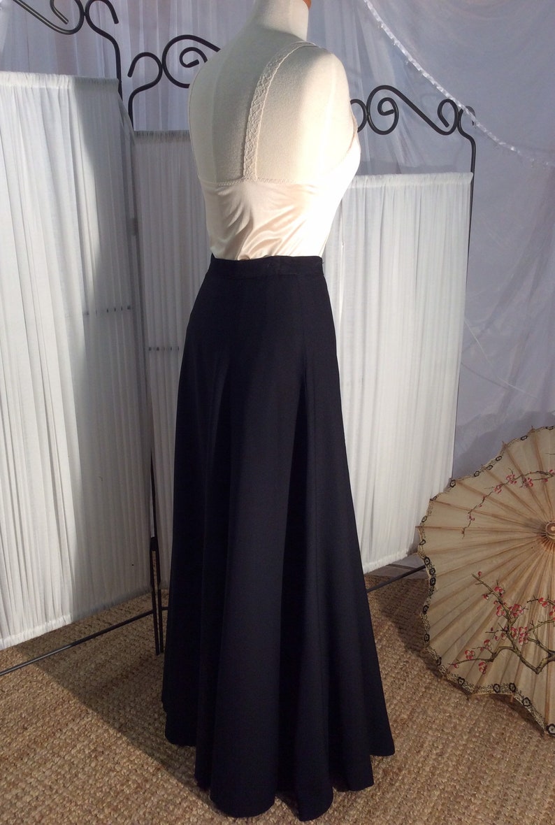 black rayon crepe skirt Vintage Adelaar 60/'s floor length sweeping