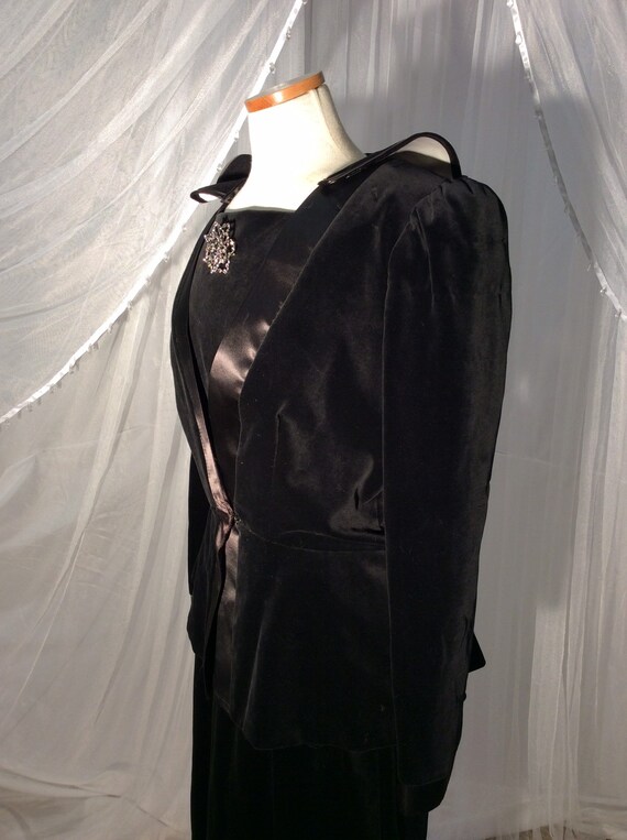 Vintage 1980’s Maggie Breen black cotton velvet s… - image 6