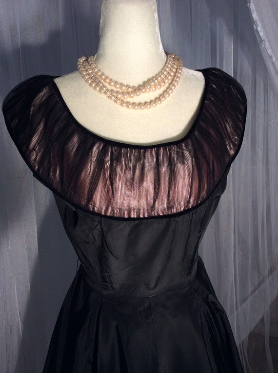 1950’s black taffeta with pink neckline full circ… - image 7