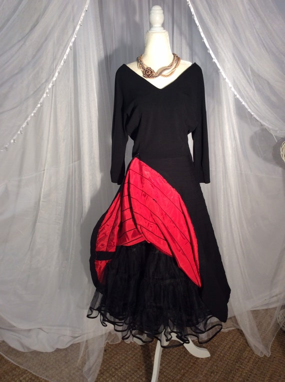 Vintage 1950’s black dance dress with red underlin