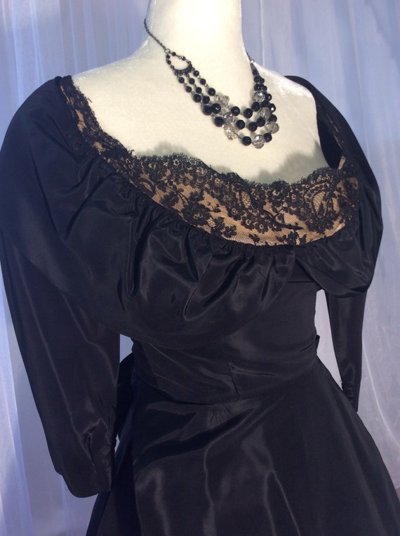 1950's black taffeta, “Jays Boston and Wellesley … - image 4